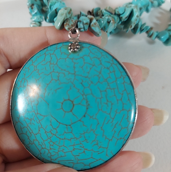 FINAL DROP💋Huge Turquoise disk pendant 3 strand chunky necklace - Picture 4 of 7